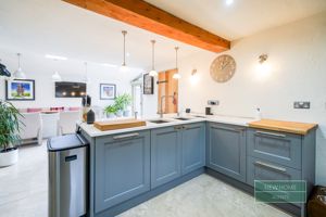 Photo 22- click for photo gallery